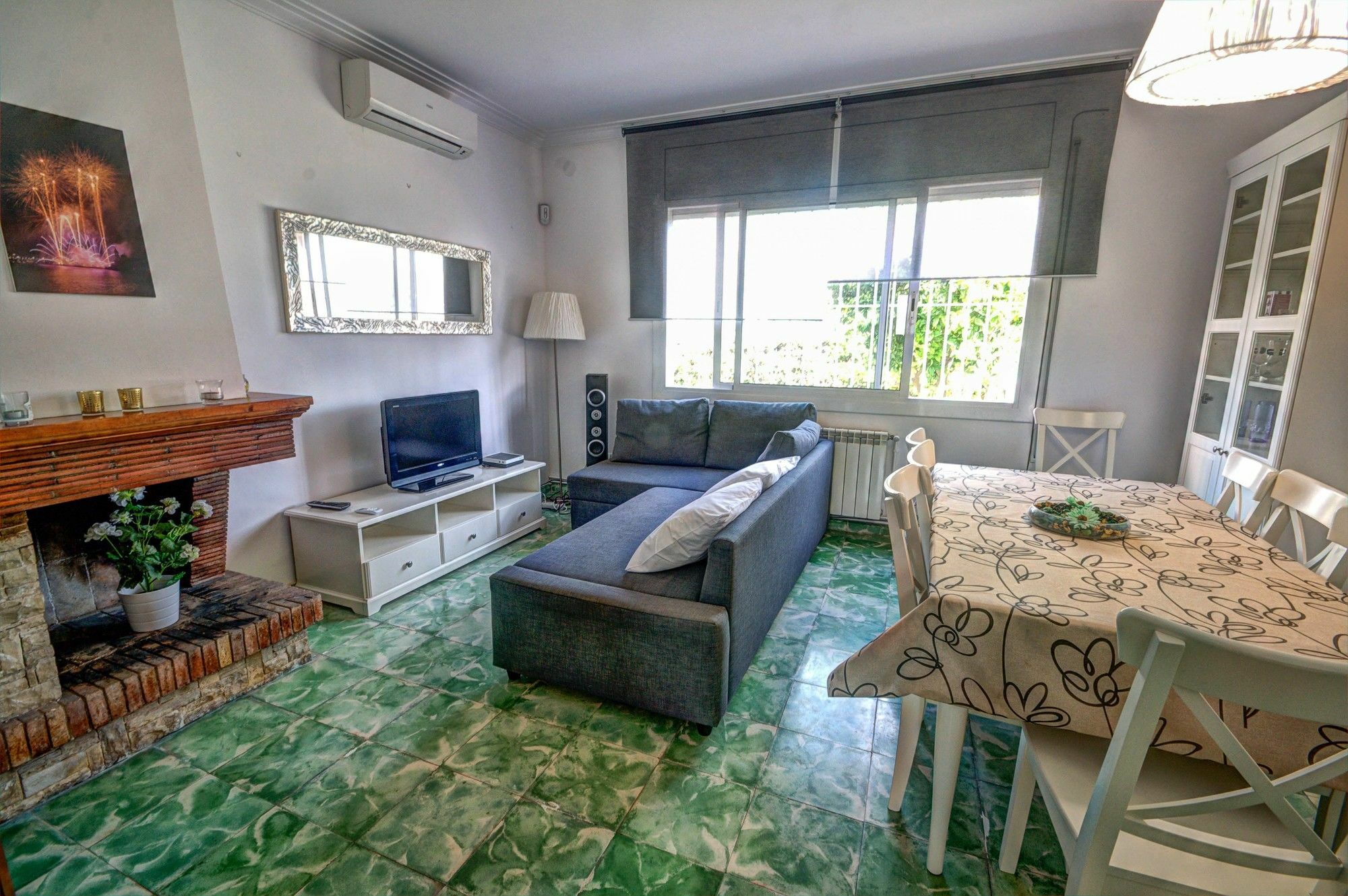 Family House By Helloapartments Sitges Eksteriør bilde